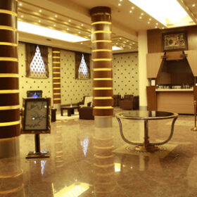 Esteghlal Hotel