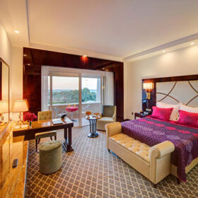 Marina Park Kish Hotel